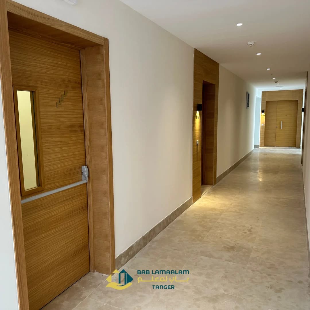 Porte d'intérieur sur mesure à Tanger 5 — Bab Lamaalam